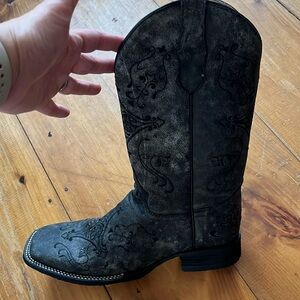 Brand new never worn LD Black/Grey Square toe boots